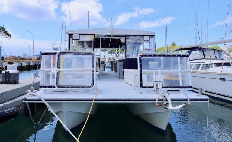 _Waikiki Boat Charter Vessel - Aloha Kai - 6